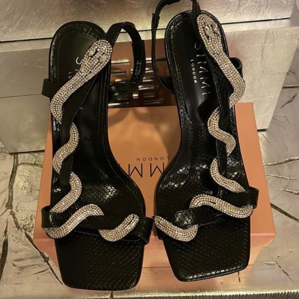 Diamond snake high heels